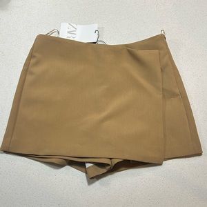 Zara Tan Skort NWT Size M